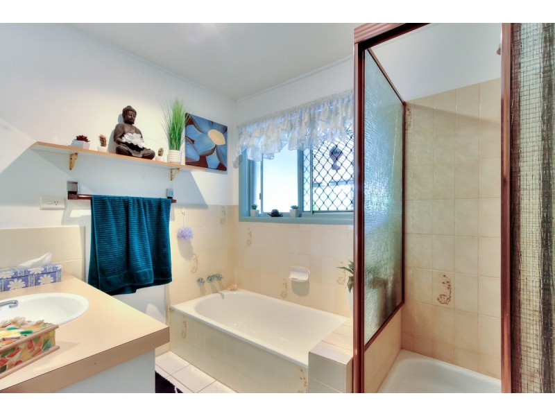 11 Warnambul Road, Shailer Park QLD 4128