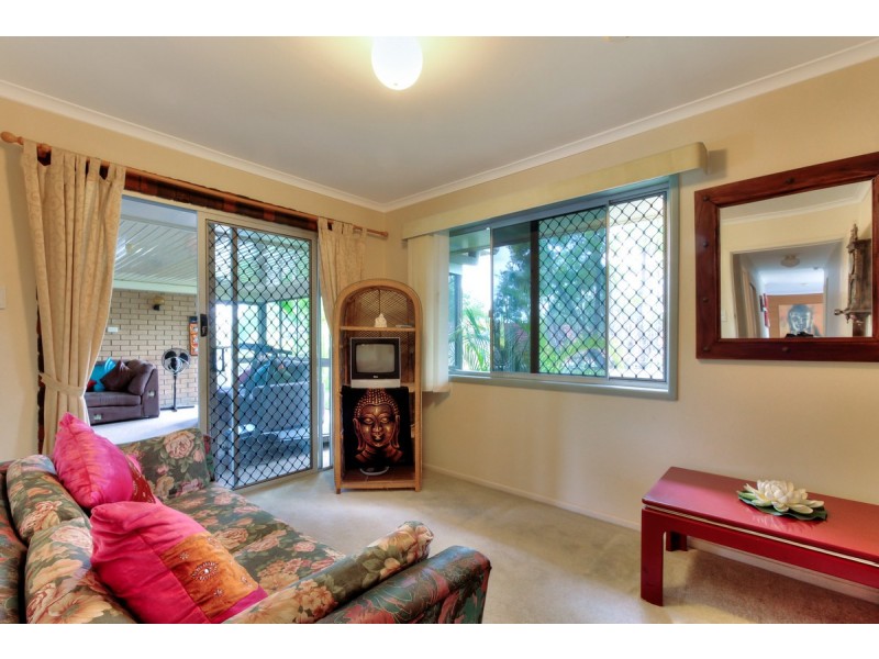 11 Warnambul Road, Shailer Park QLD 4128