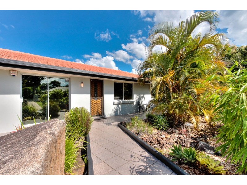 11 Warnambul Road, Shailer Park QLD 4128