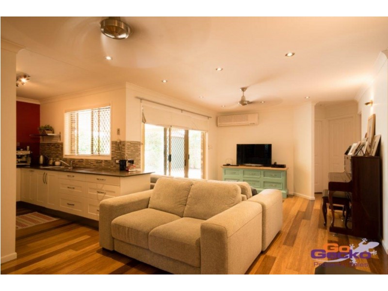 14 Cascade Street, Raceview QLD 4305