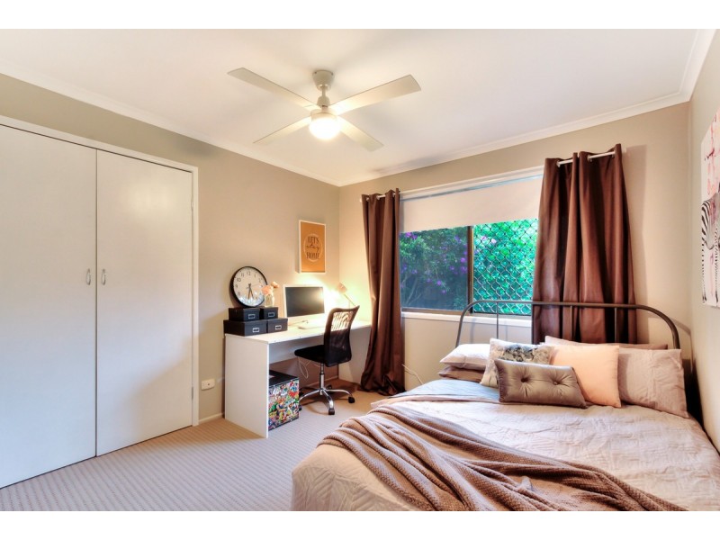 6 Adale Court, Daisy Hill QLD 4127