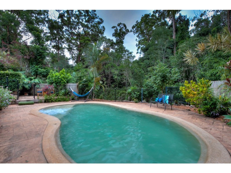 6 Adale Court, Daisy Hill QLD 4127