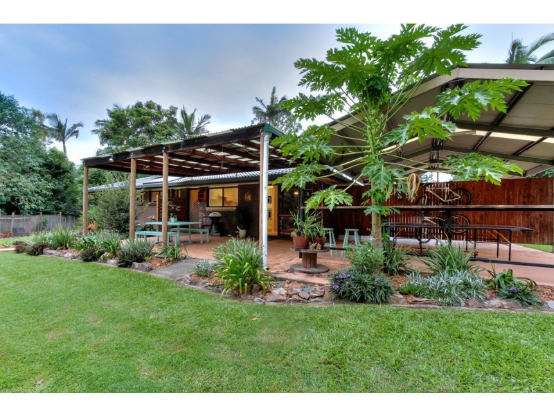 6 Adale Court, Daisy Hill QLD 4127