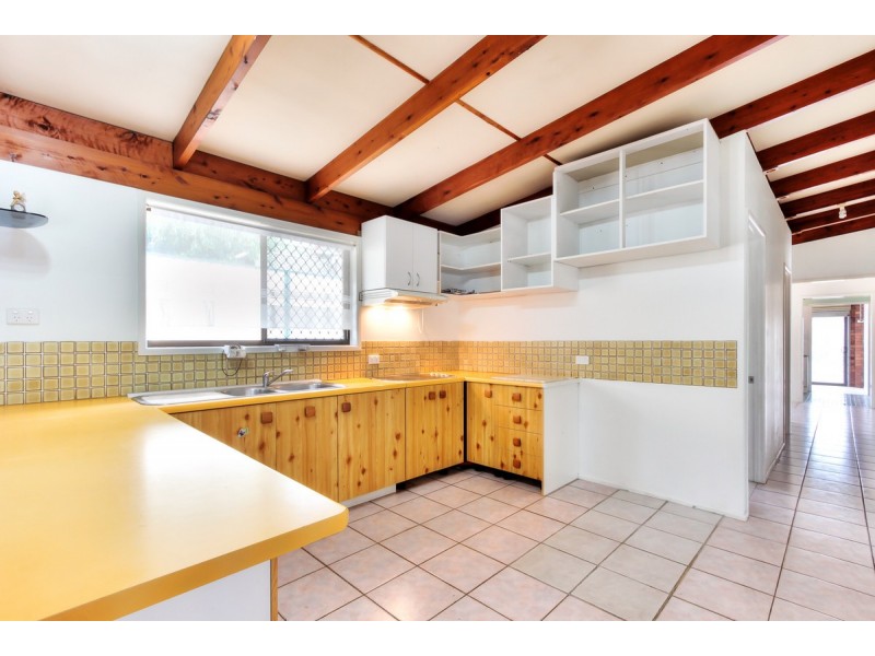 13 Mandew Street, Shailer Park QLD 4128