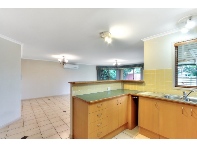 6 Cardwell Court, Meadowbrook QLD 4131
