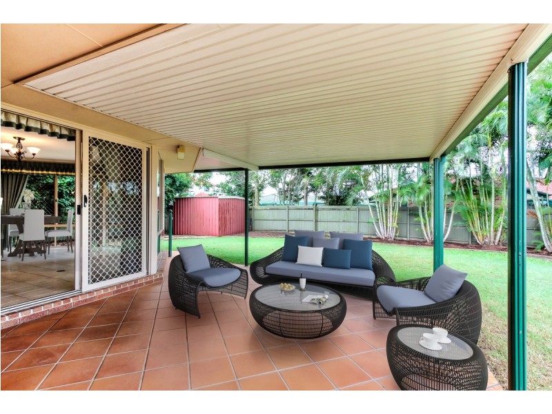 6 Cardwell Court, Meadowbrook QLD 4131