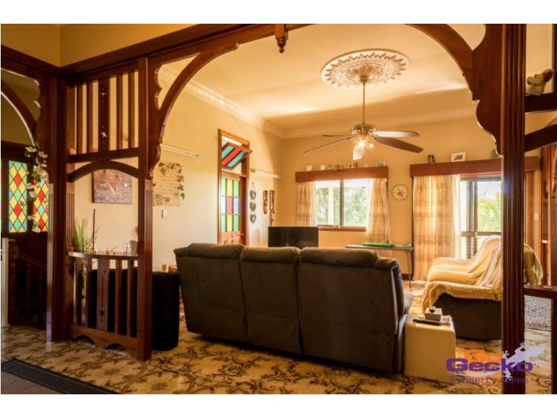 5 Quarry Street, Ipswich QLD 4305