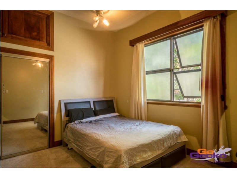 5 Quarry Street, Ipswich QLD 4305