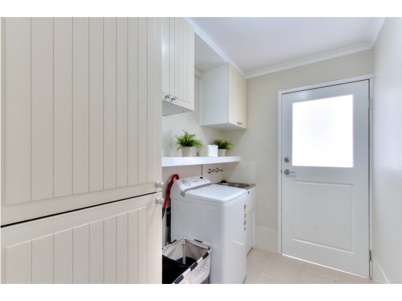 27 Floret Street, Shailer Park QLD 4128