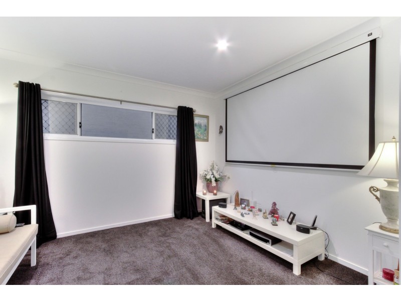 38 Phoenix Street, Rochedale QLD 4123