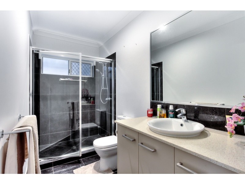 38 Phoenix Street, Rochedale QLD 4123