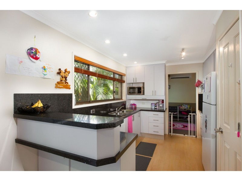 3 Light Street, Springwood QLD 4127