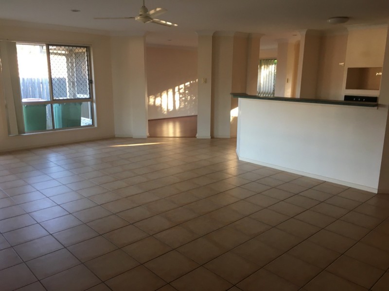 5 Glencoe Court, Underwood QLD 4119