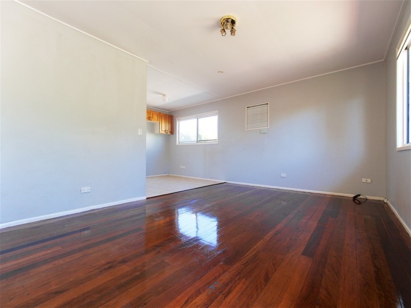 22 kurrajong Street, Woodridge QLD 4114