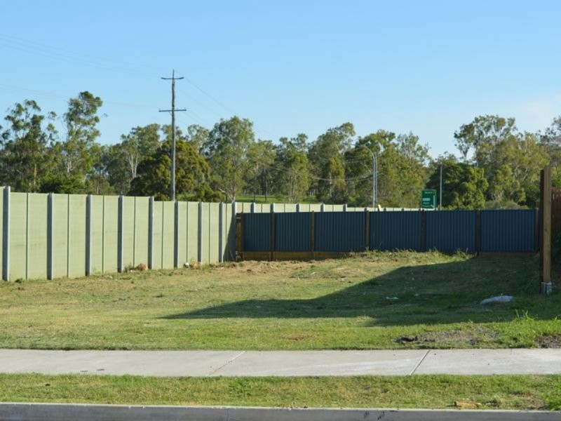 239 Edwards Street, Flinders View QLD 4305
