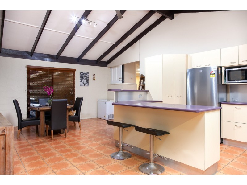 13 Green Way, Rochedale South QLD 4123