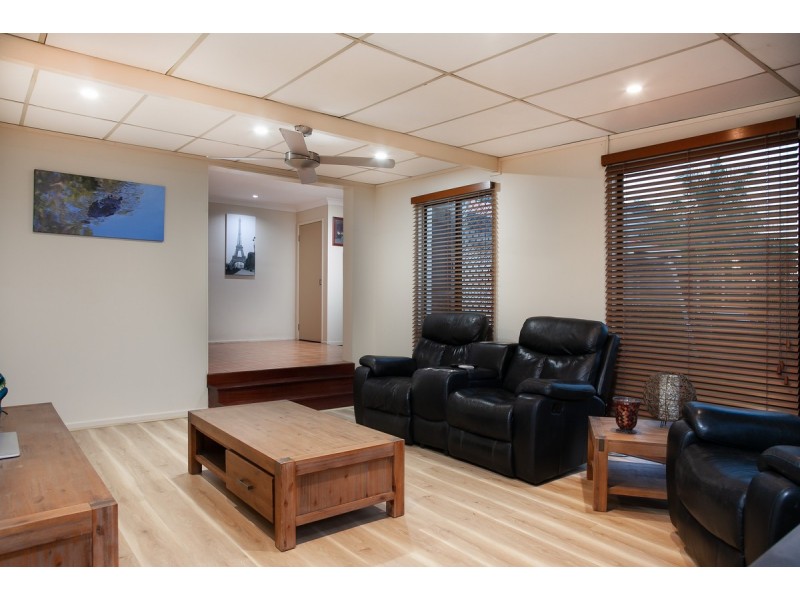 13 Green Way, Rochedale South QLD 4123