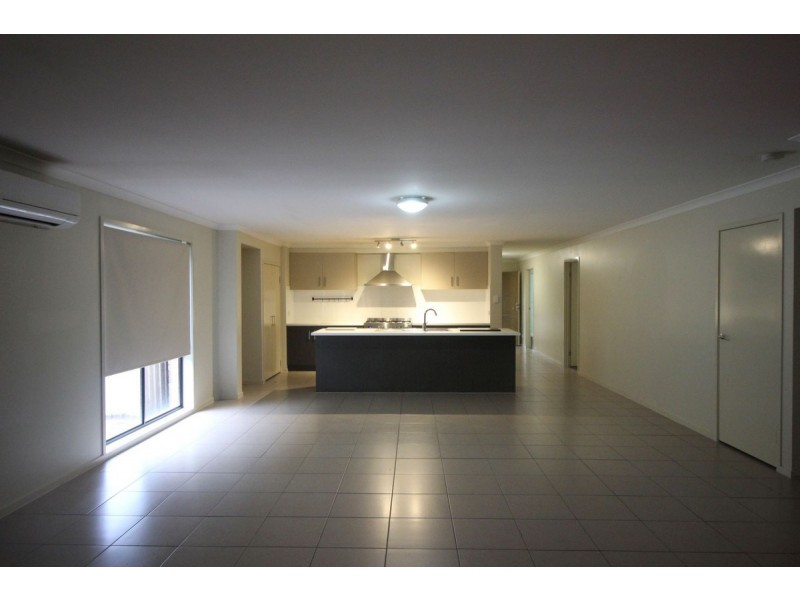 48 Siedofsky Street, Redbank Plains QLD 4301