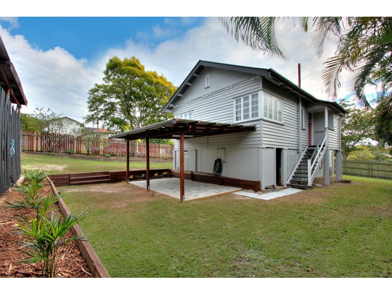 70 Hilda Street, Alderley QLD 4051