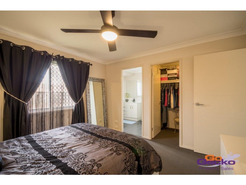 256 Alawoona Street, Redbank Plains QLD 4301