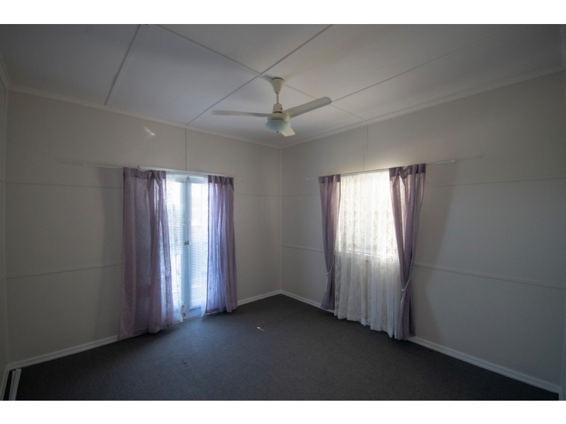 38 Marvin Street, Eastern Heights QLD 4305