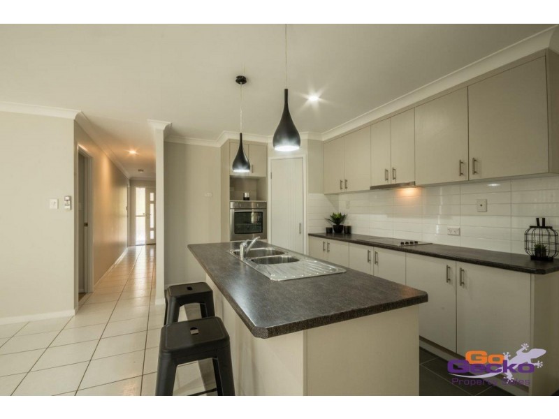 12 Trevor Street, Bellbird Park QLD 4300