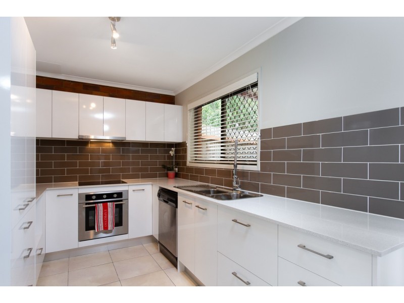 3/111 Barbaralla Drive, Springwood QLD 4127