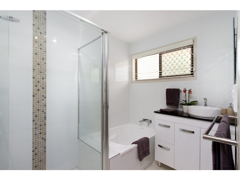 3/111 Barbaralla Drive, Springwood QLD 4127