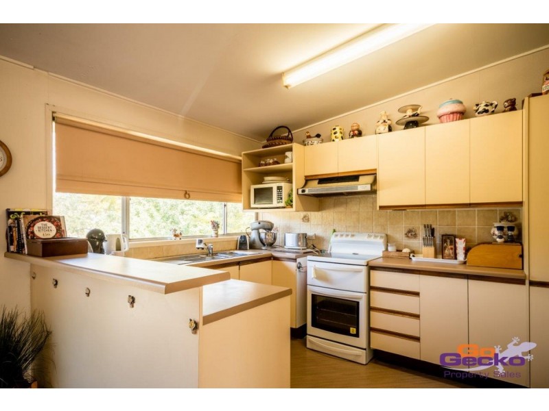 17 Boscawan Crescent, Bellbird Park QLD 4300