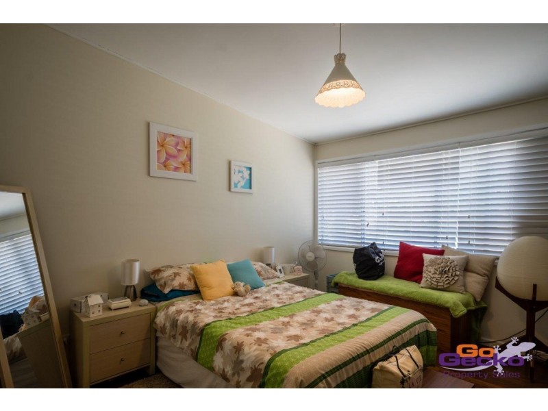 17 Boscawan Crescent, Bellbird Park QLD 4300