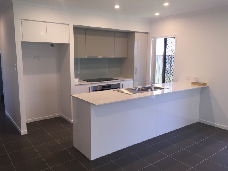 5 Bottle Brush Circuit, Coomera QLD 4209