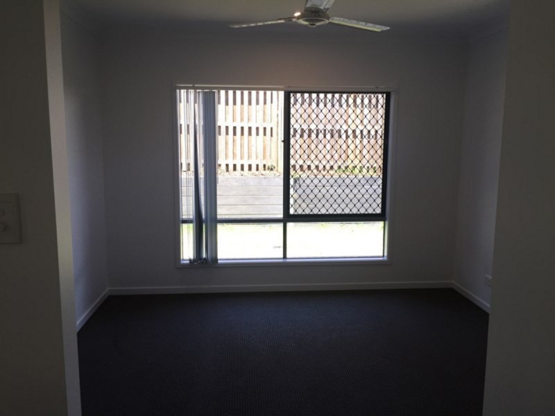 5 Bottle Brush Circuit, Coomera QLD 4209