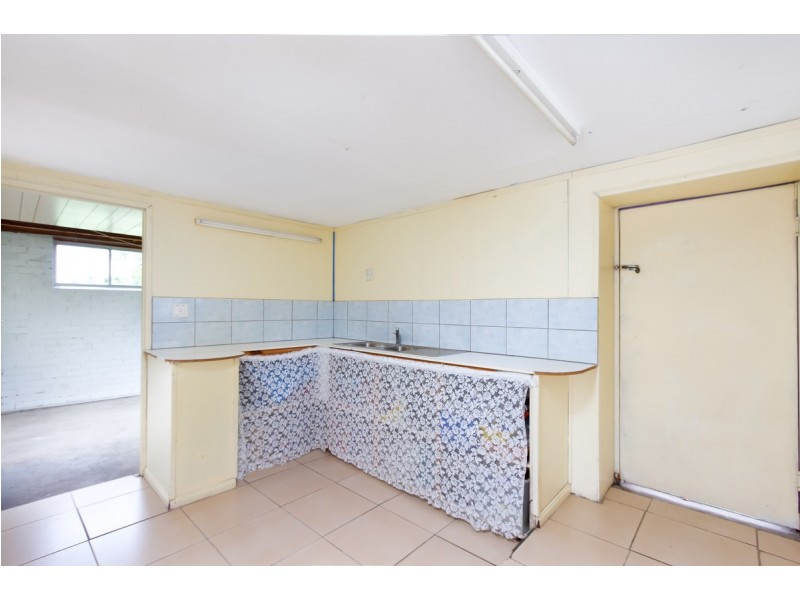 8 Windsor Street, Slacks Creek QLD 4127