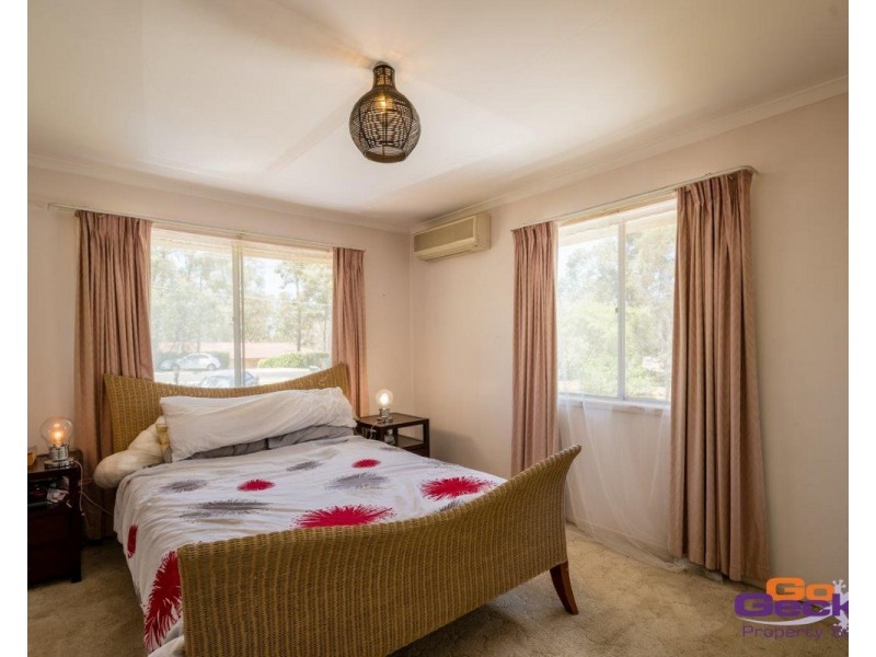 70 Rosemary Street, Bellbird Park QLD 4300