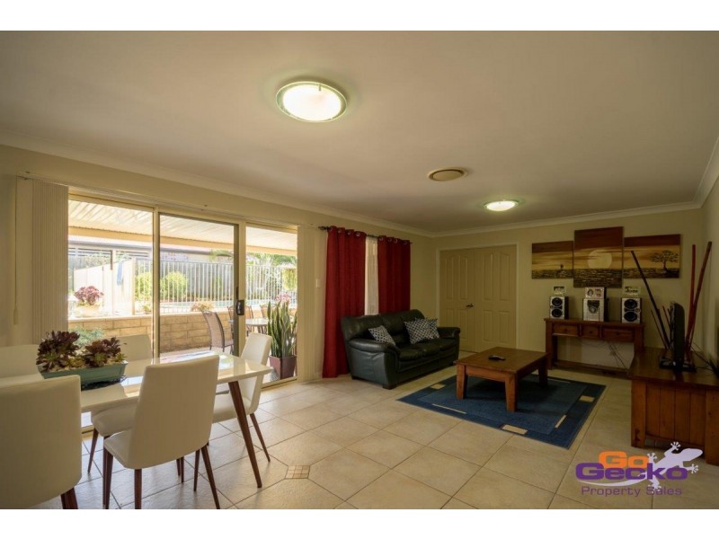 17 Shangrila Crescent, Springfield Lakes QLD 4300