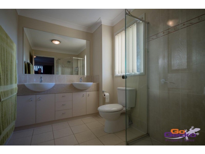 17 Shangrila Crescent, Springfield Lakes QLD 4300