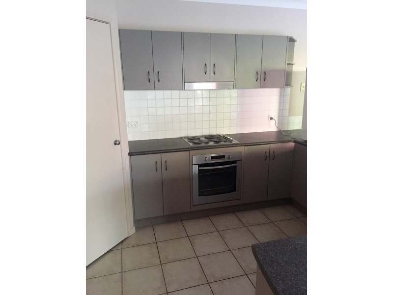2 Karinya Court, Redland Bay QLD 4165