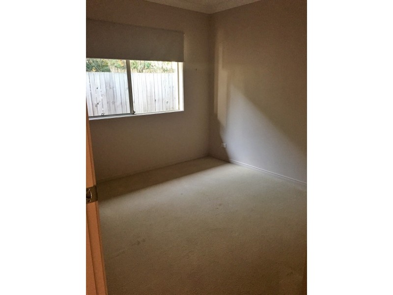 2 Karinya Court, Redland Bay QLD 4165