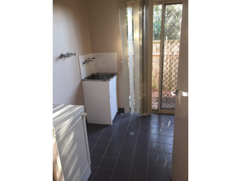 2 Karinya Court, Redland Bay QLD 4165