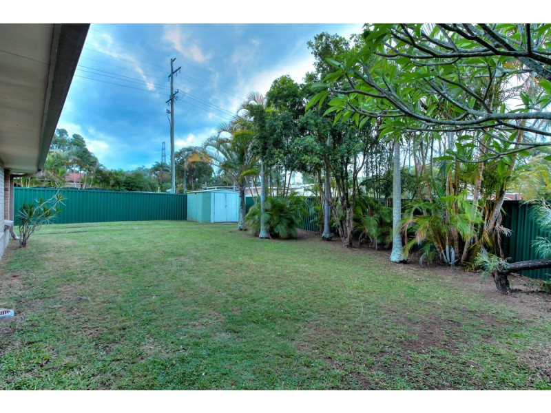 12 Yorkshire Crescent, Mount Warren Park QLD 4207