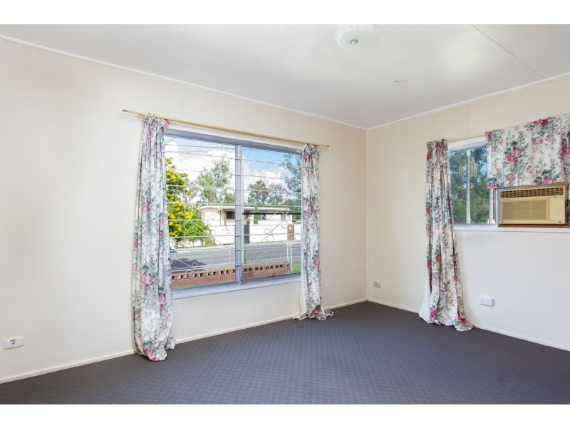 110 Mayes Avenue, Kingston QLD 4114