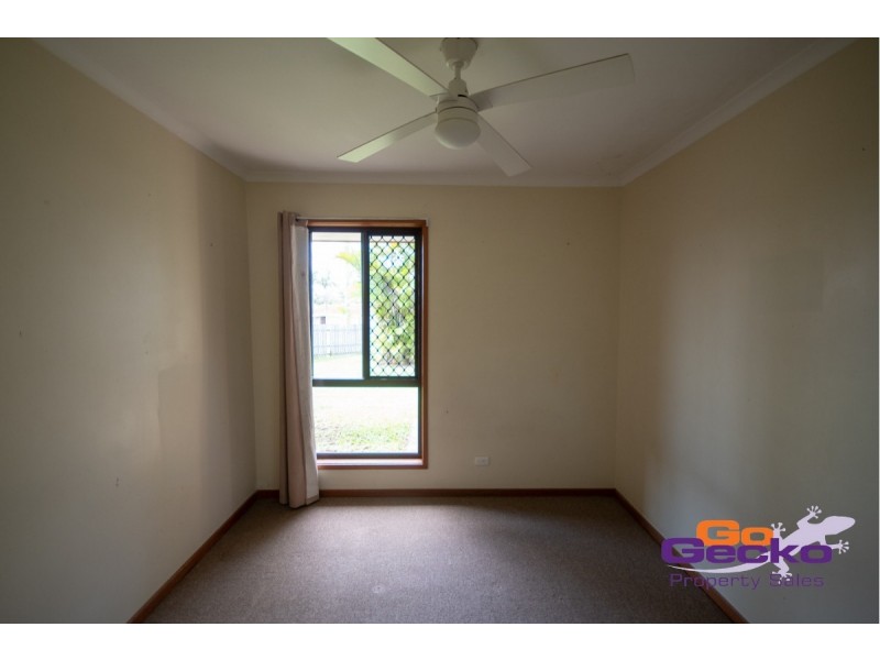 8 Regency Drive, Regents Park QLD 4118