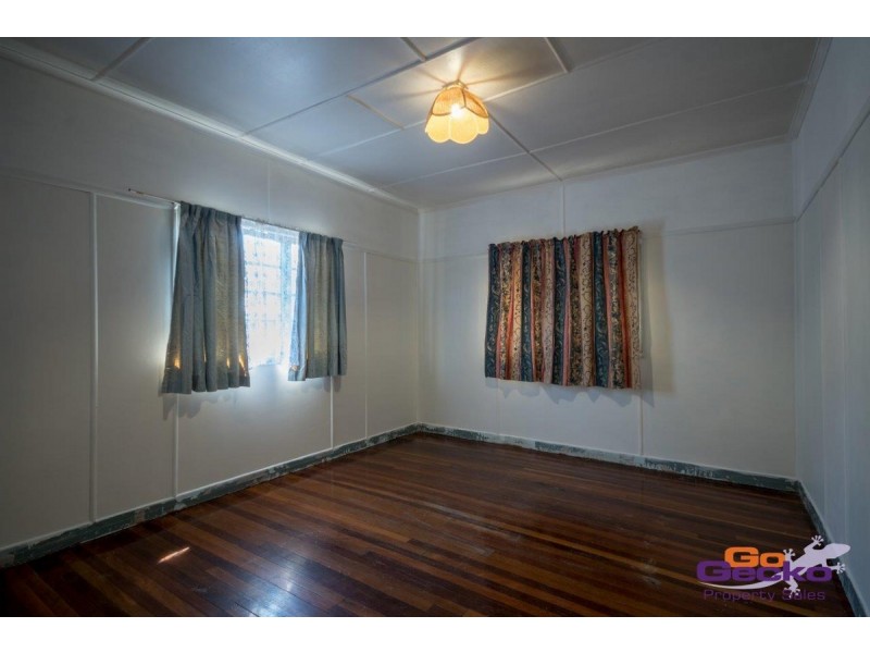 57 Brisbane Road, Riverview QLD 4303