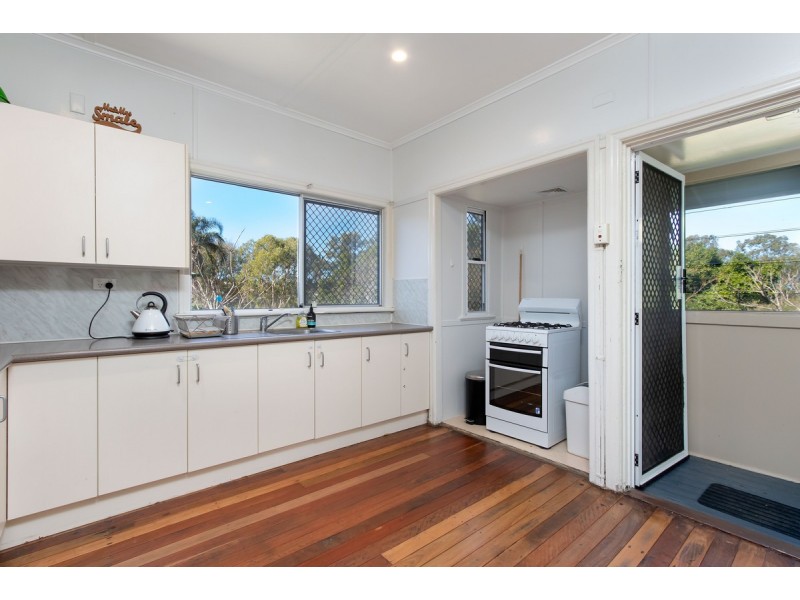 15 Garde Street, Stafford QLD 4053