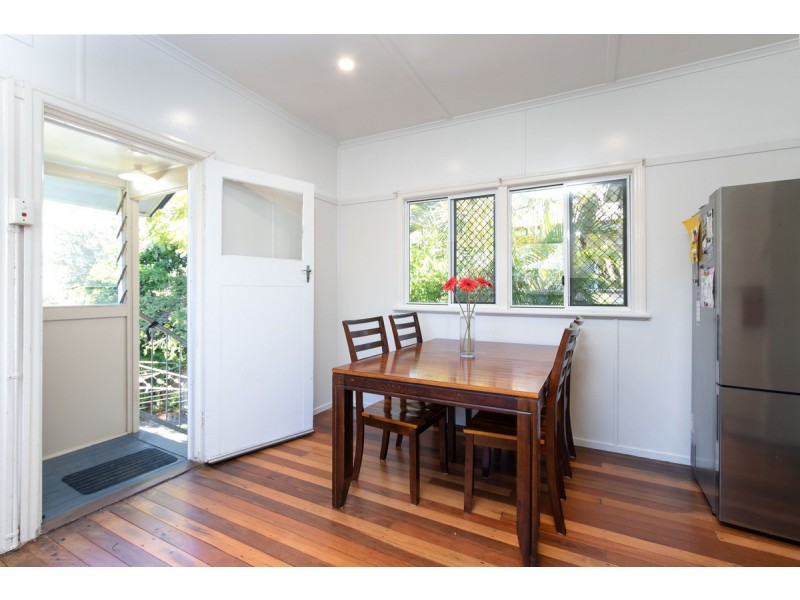 15 Garde Street, Stafford QLD 4053