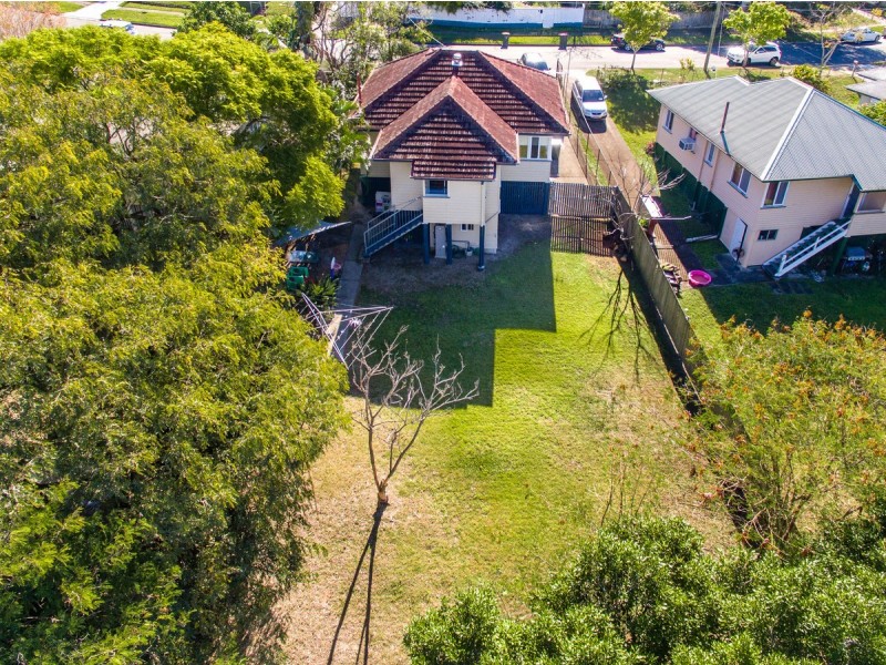 15 Garde Street, Stafford QLD 4053