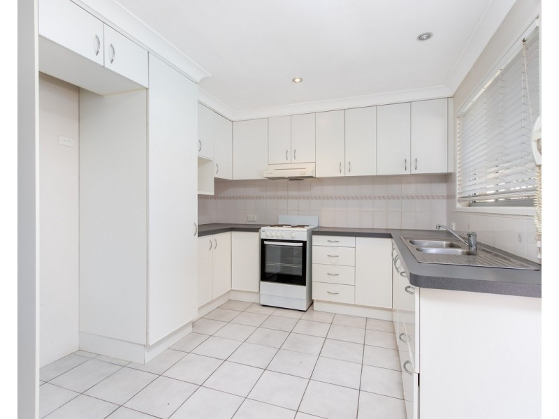 35 Barbaralla Drive, Springwood QLD 4127