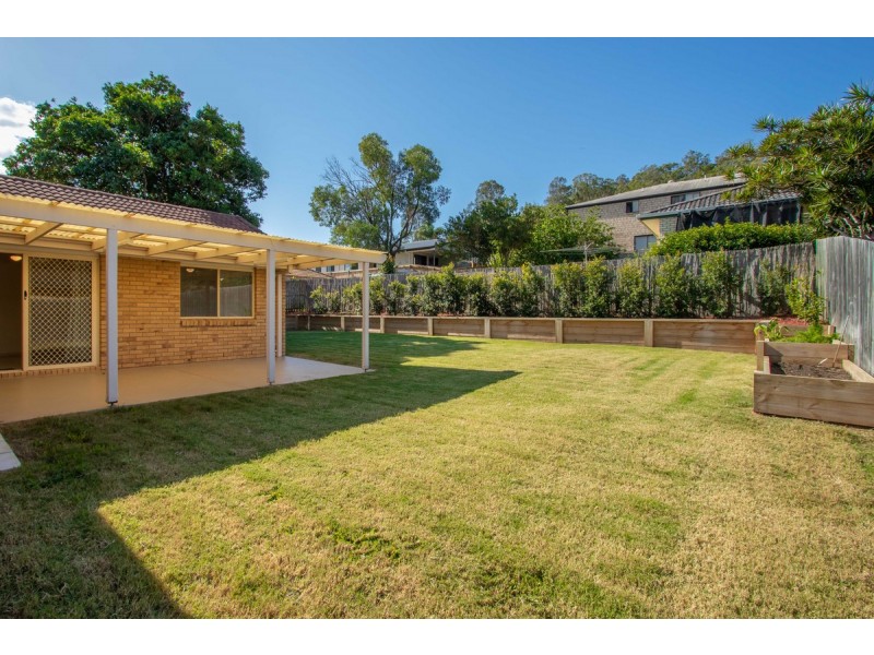 130 Pohon Drive, Tanah Merah QLD 4128