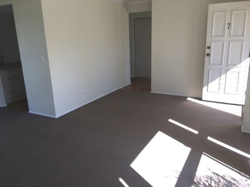 7 Perak Court, Tanah Merah QLD 4128
