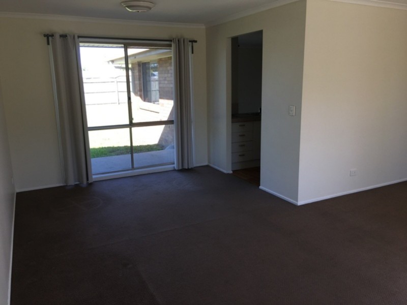 7 Perak Court, Tanah Merah QLD 4128